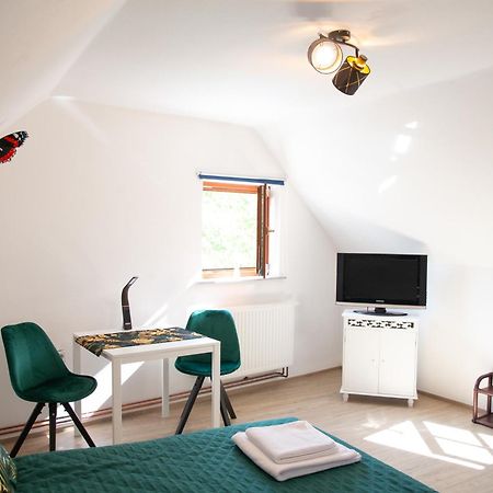 Rezidence Plesivec - Rodinny Apartman S 3 Loznicemi Cesky Krumlov Exterior photo