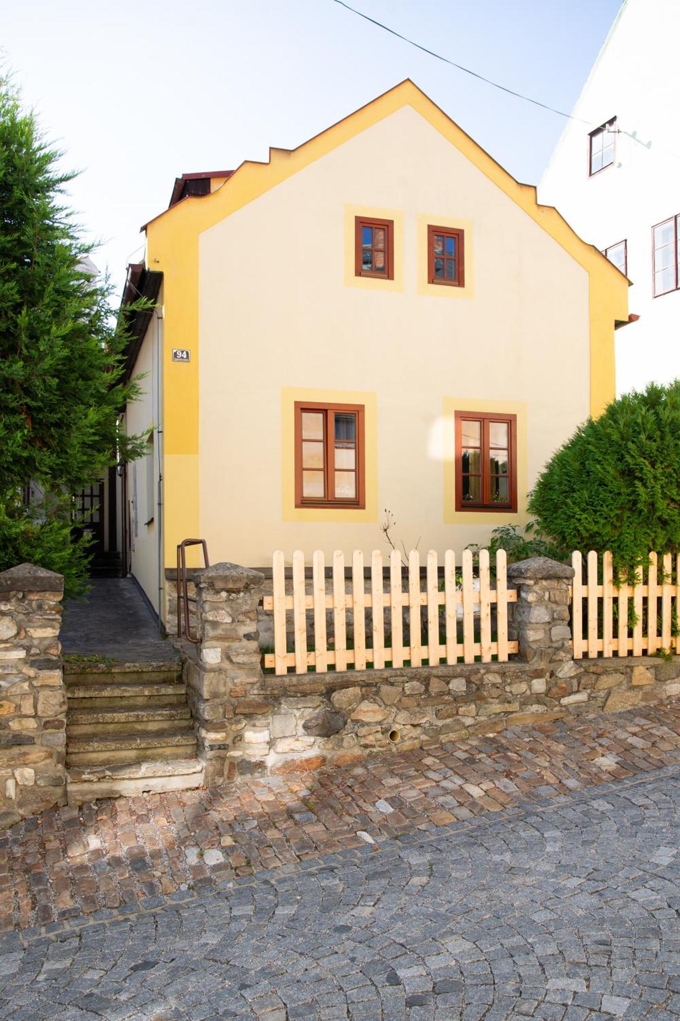Rezidence Plesivec - Rodinny Apartman S 3 Loznicemi Cesky Krumlov Exterior photo